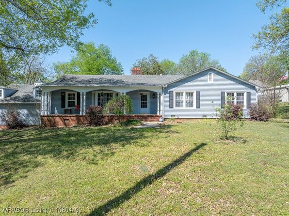 837 N Broadway Ave, Booneville, AR 72927
