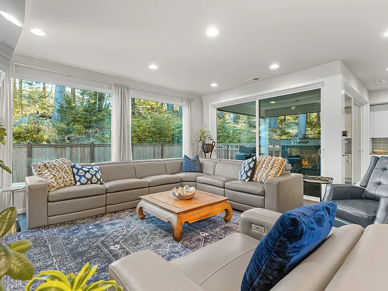 4808 Amherst Way SW — Photo 12