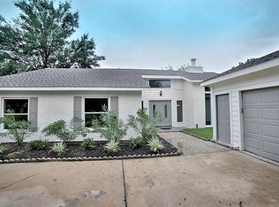 14023 Overbrook Ln, Houston, TX 77077