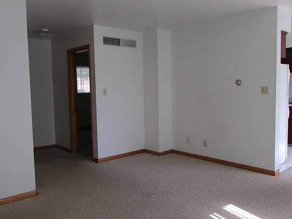 2nd image of 319 Johnet Dr #Sc