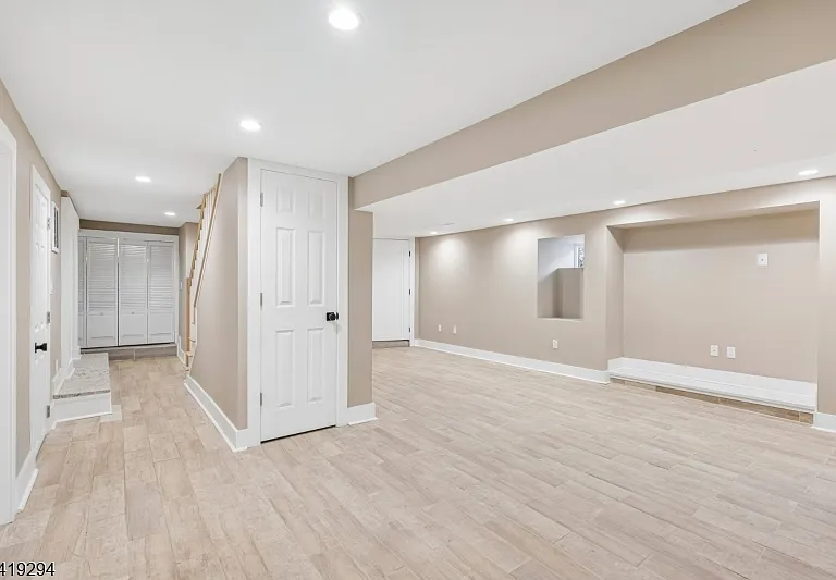 49 Park Ave #1 — Photo 15