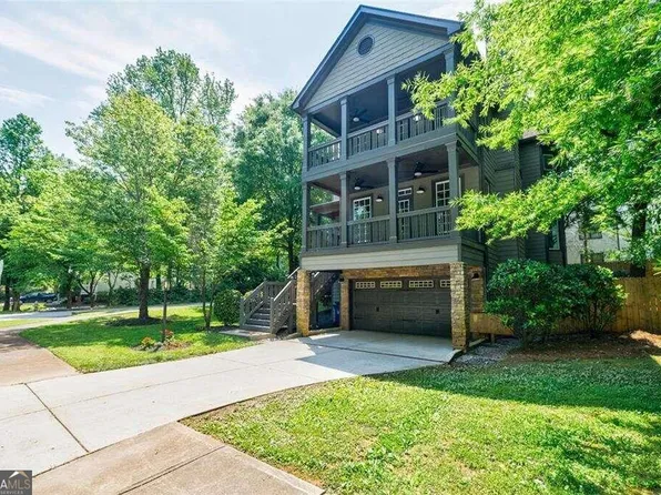 2827 White Oak Dr, Decatur, GA 30032