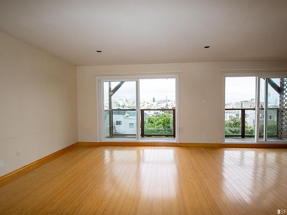 3rd image of 720 Presidio Ave APT 102