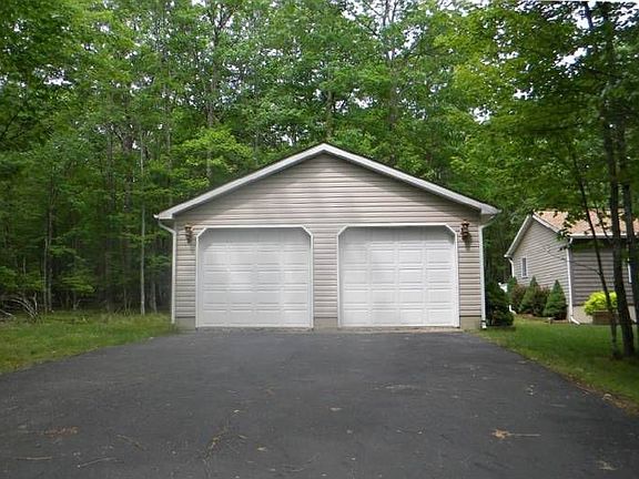 2 CAR DETACHED GARAGE