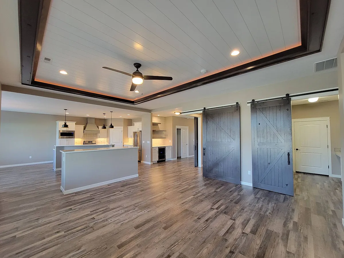 Building Photo - 6855 Cyprus Loop