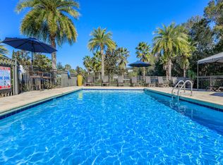 Carmendy Square Townhomes, Lady Lake, FL 32159