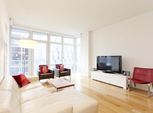 555 W 59th St APT 15D, New York, NY 10019