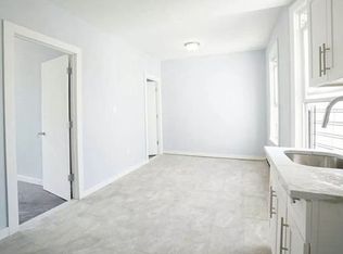 605 18th St #2B, Brooklyn, NY 11218