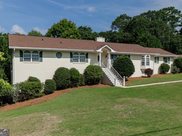715 Riverhill Dr, Athens, GA 30606