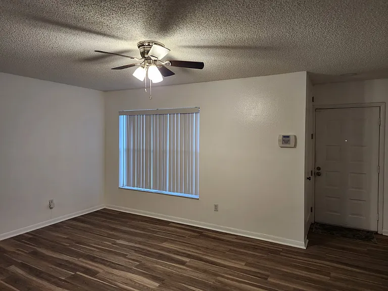 14532 Knoll Ridge Dr — Photo 7