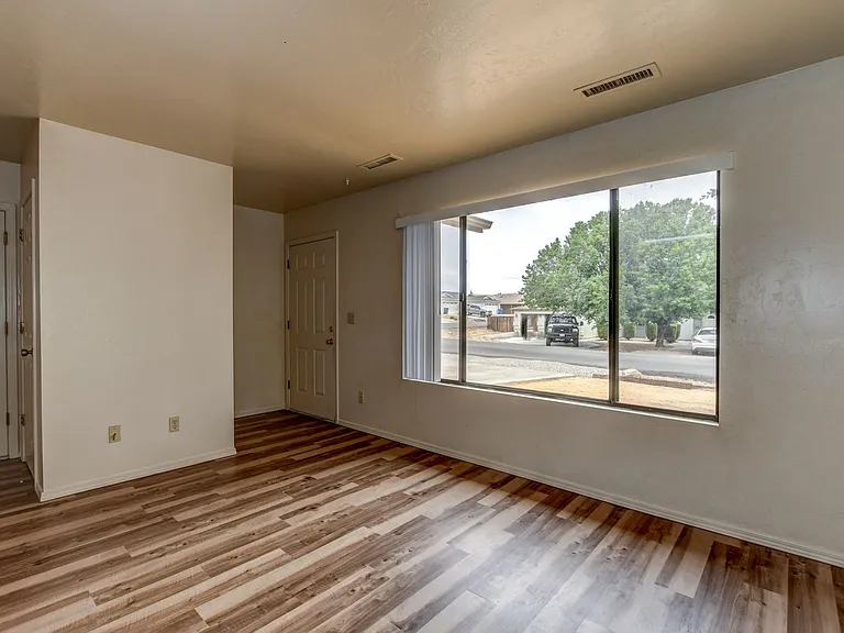6284 N Buckboard Dr — Photo 6