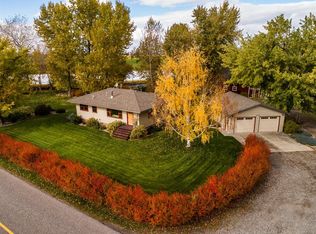 2261 E Cameron Bridge Rd, Bozeman, MT 59718