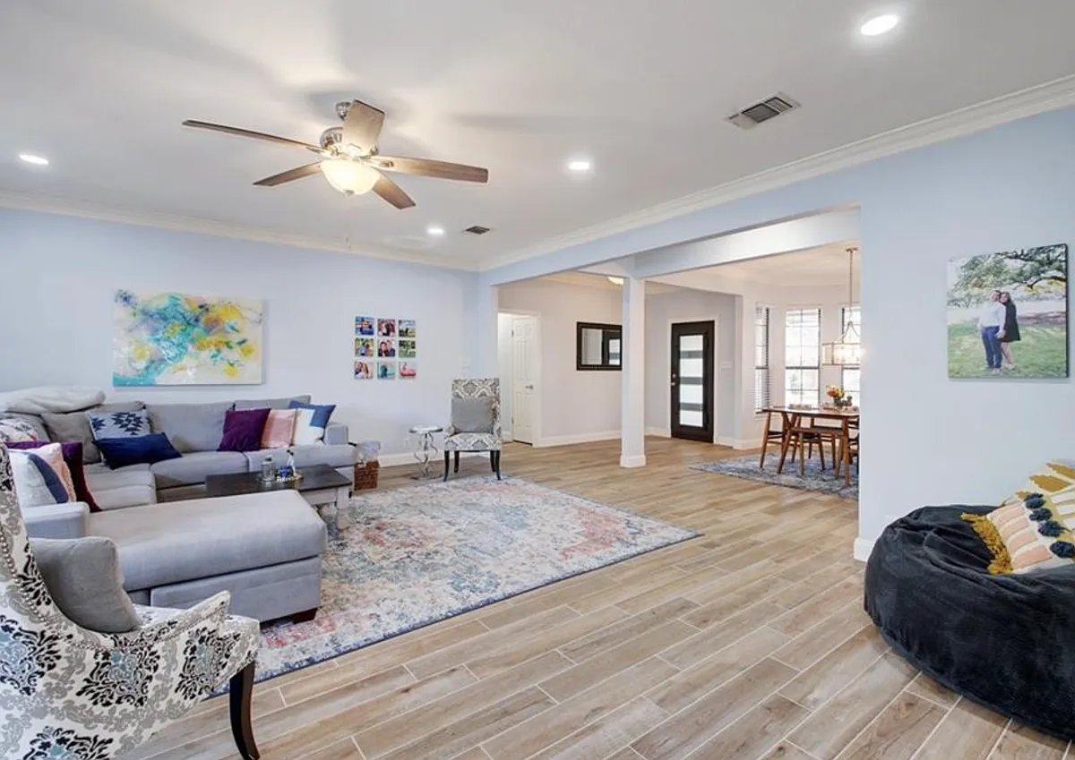 Building Photo - 7103 Anaqua Dr
