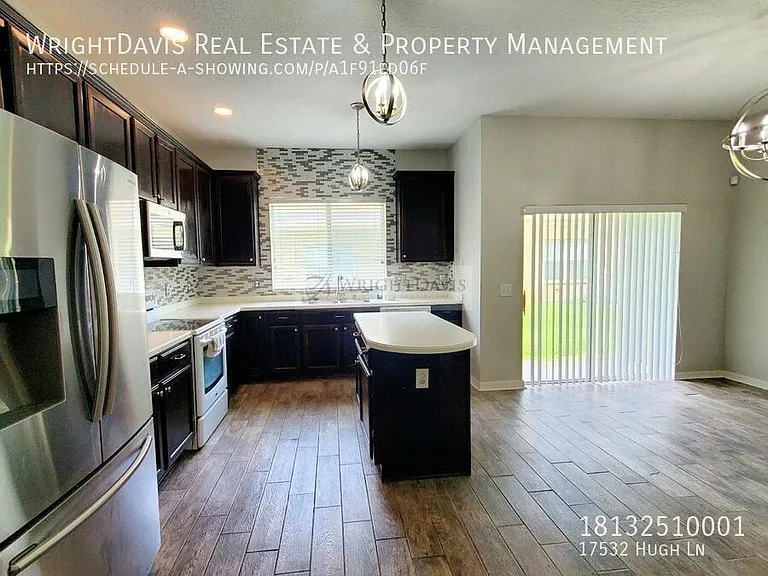 17532 Hugh Ln — Photo 7