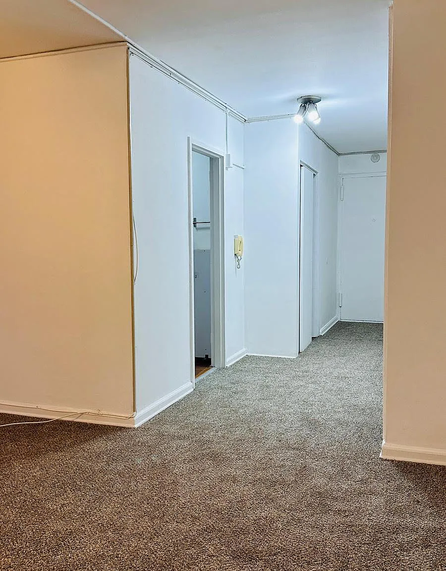 1 bed, 700 sqft, $1,800 — Photo 2
