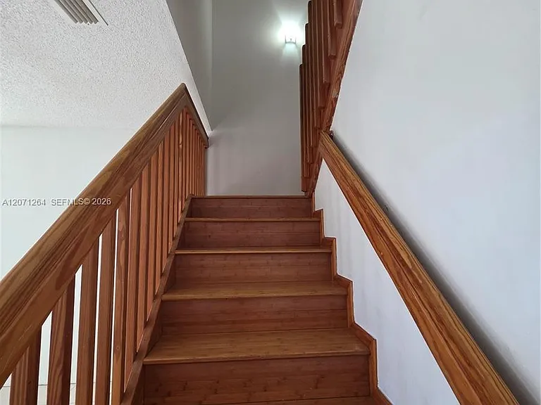 21250 NE 8th Pl #1 — Photo 14