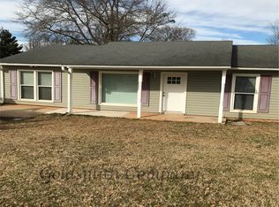 101 Prestwick Dr, Greenville, SC 29605