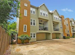 1136 W 26th St, Houston, TX 77008