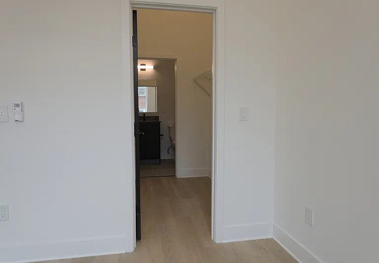 1901 E Willard St #103 — Photo 21
