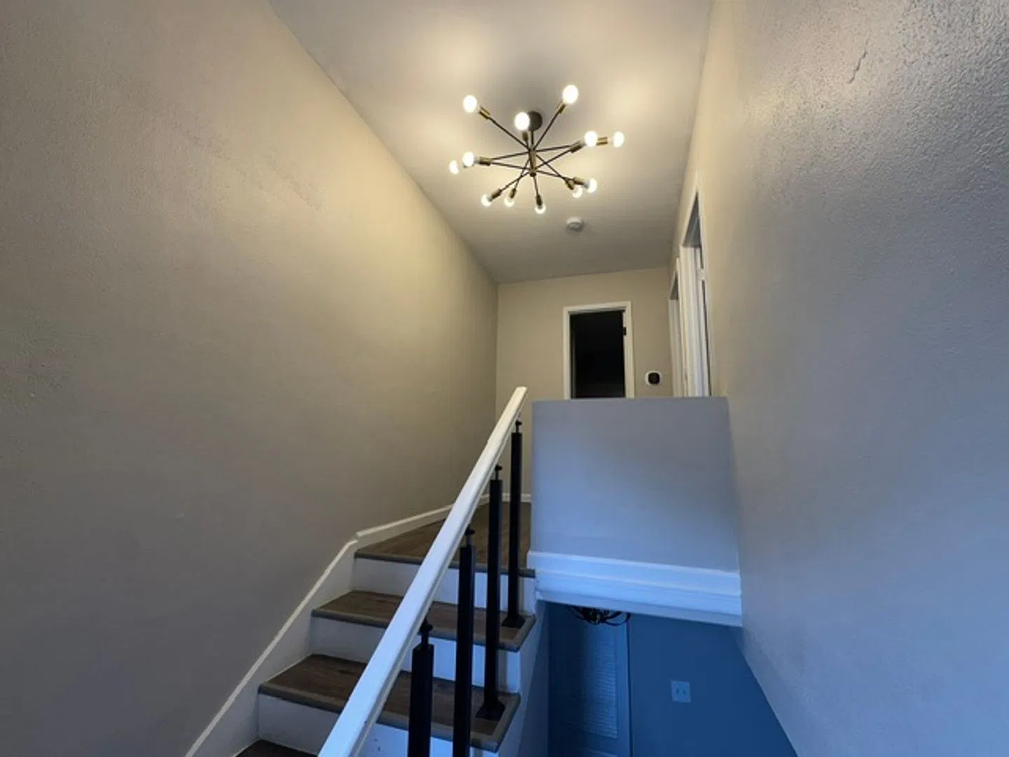 421 Joseph Drive — Photo 3