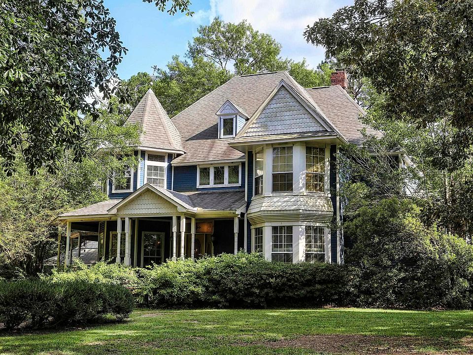1st image of 808 Stoneridge Dr