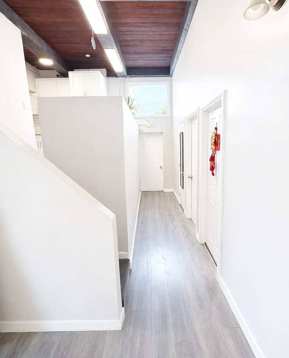 3 bed, $980 — Photo 3