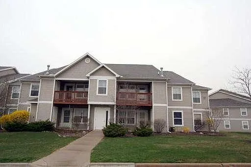 1315 Millbrook Trl photo 1