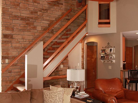 5th image of 3370 Linden Pl