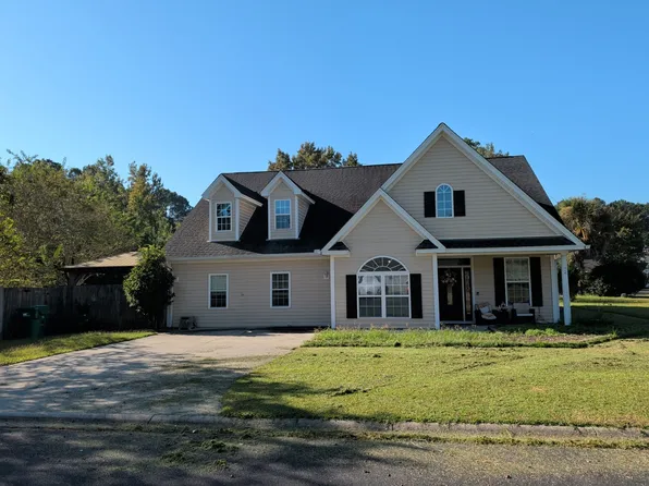 12 Ike St, Ridgeland, SC 29936