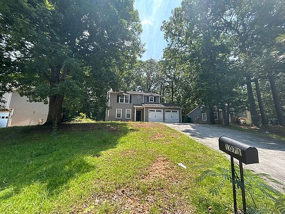2nd image of 1071 Forest West Ct