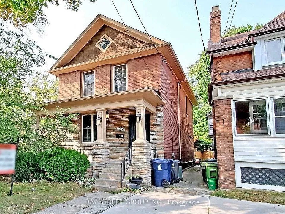 20 Bowood Ave