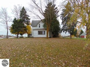 3329 N State Rd, Alma, MI 48801