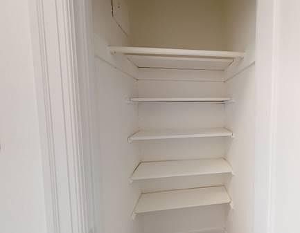 5th image of 2942 Franklin St #8
