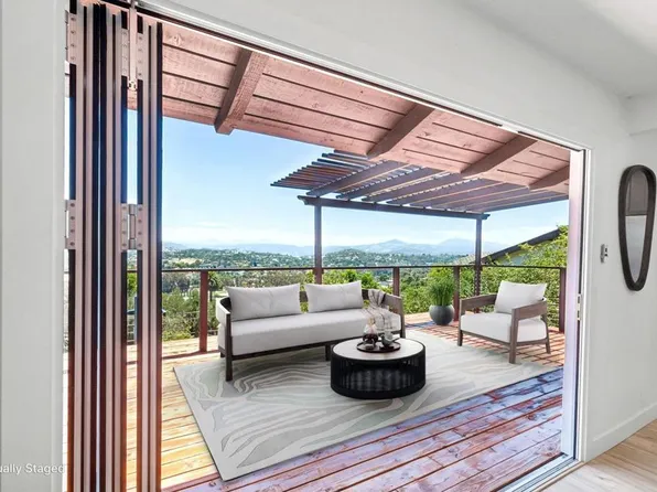 1329 Park Hill Ln, Escondido, CA 92025