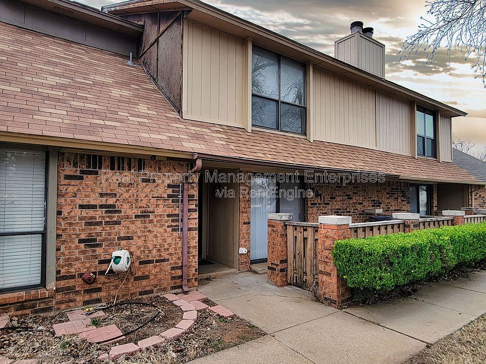 1st image of 14011 Fairhill Ave