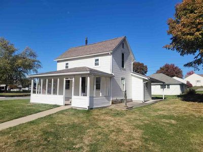 230 W Main St, Oxford, IA, 52322