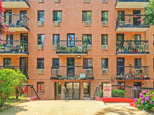180-16 Wexford Ter #1C, Jamaica, NY 11432