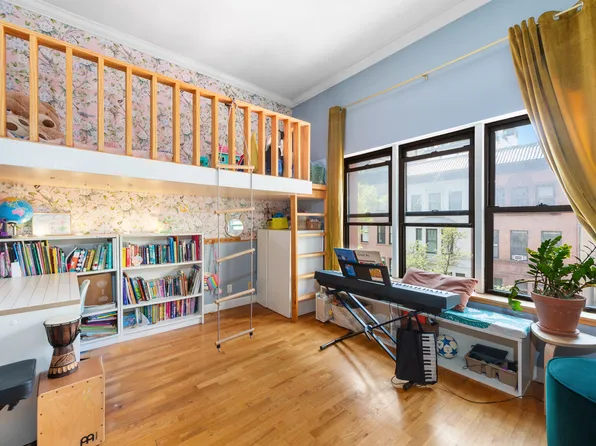 261 West 71st Street image 8 of 13