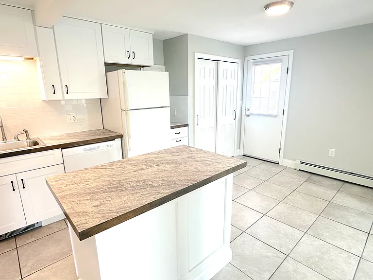 168 Alfred St #201 — Photo 3