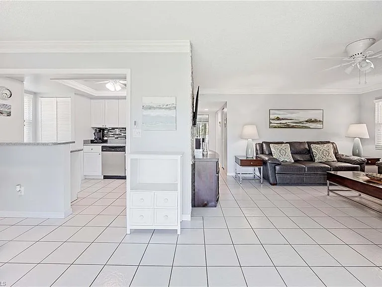 1155 Sandpiper St #G6 — Photo 8