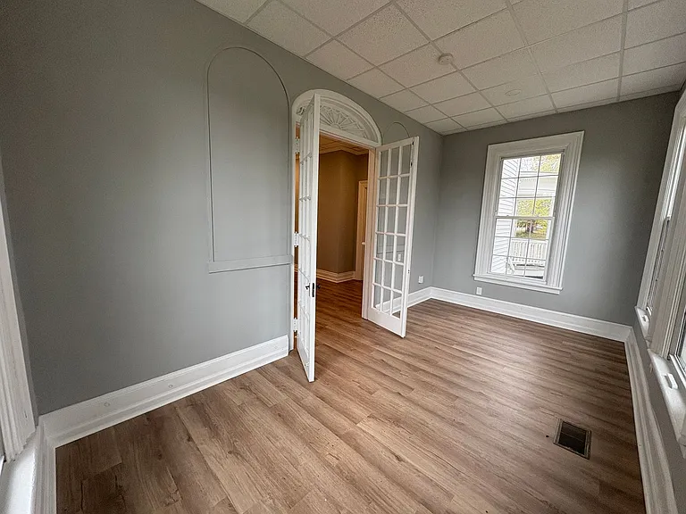 110 Langhorne Ln #1 — Photo 5