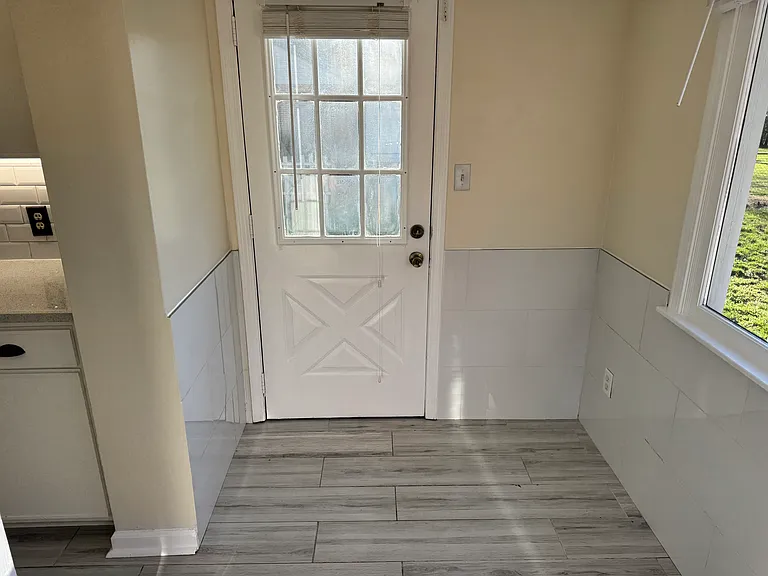 5527 Wayne Rd — Photo 25