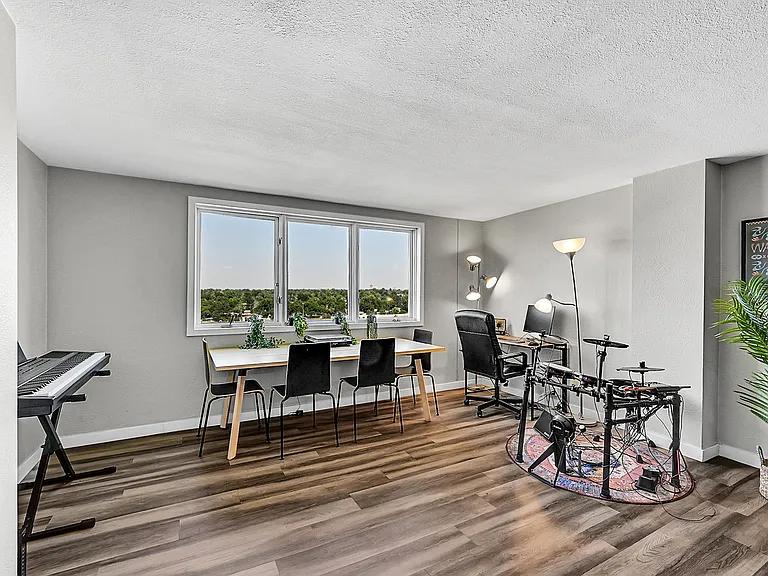 2225 Buchtel Blvd #1011 — Photo 4