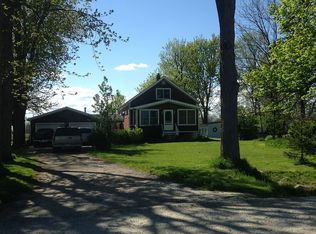 3431 Cogley Rd, Avoca, MI 48006