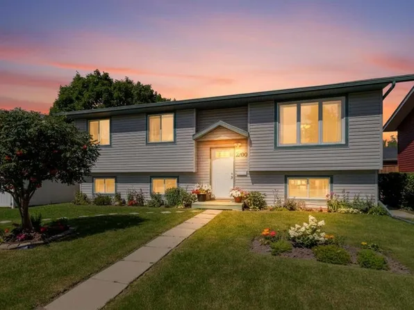 2100 S 25th Ave, Bowden, AB T0M 0K0