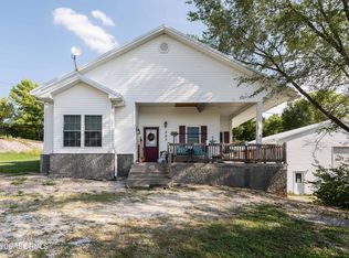203 S 3rd St, Linn, MO 65051