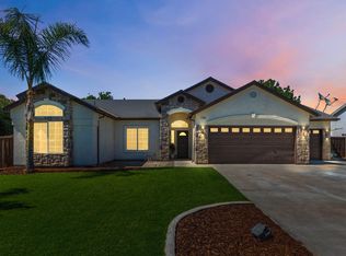 1696 Jacaranda St, Lemoore, CA 93245
