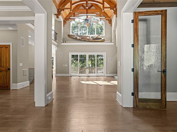 3rd image of 314 Palmer Way