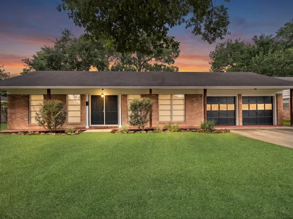 1575 Driskill St, Beaumont, TX 77706