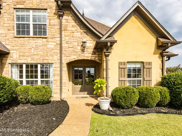 4890 Bakersfield Cv, Nesbit, MS 38651